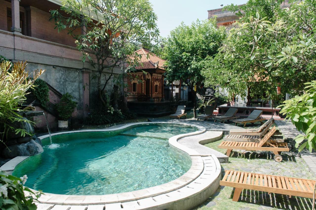 Si Doi Kuta Wisma tamu Kuta (Bali)